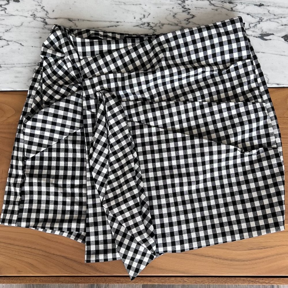 GINGHAM SKORTS